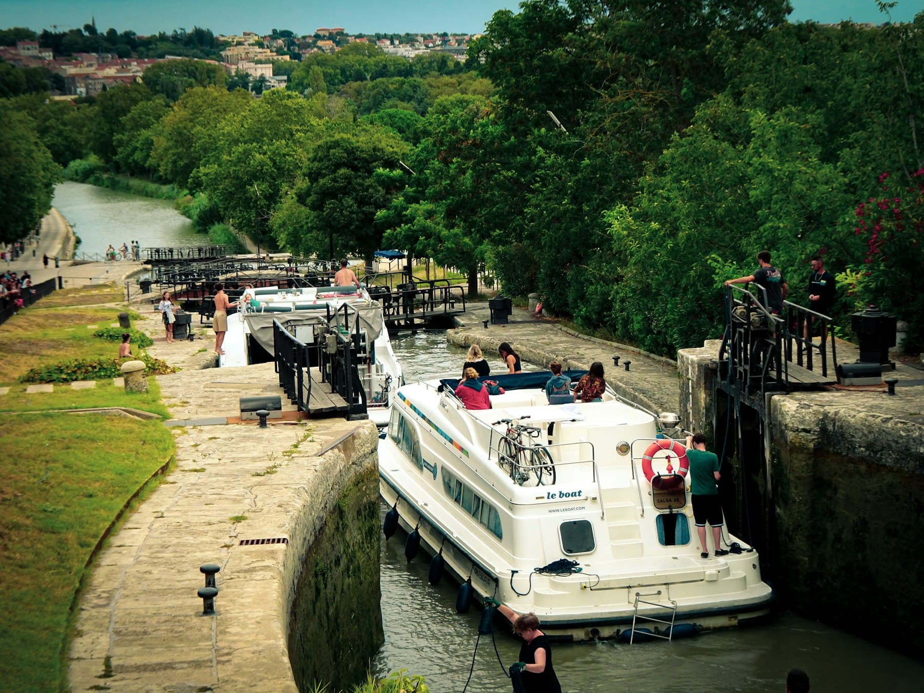 River cruiser working through a lock