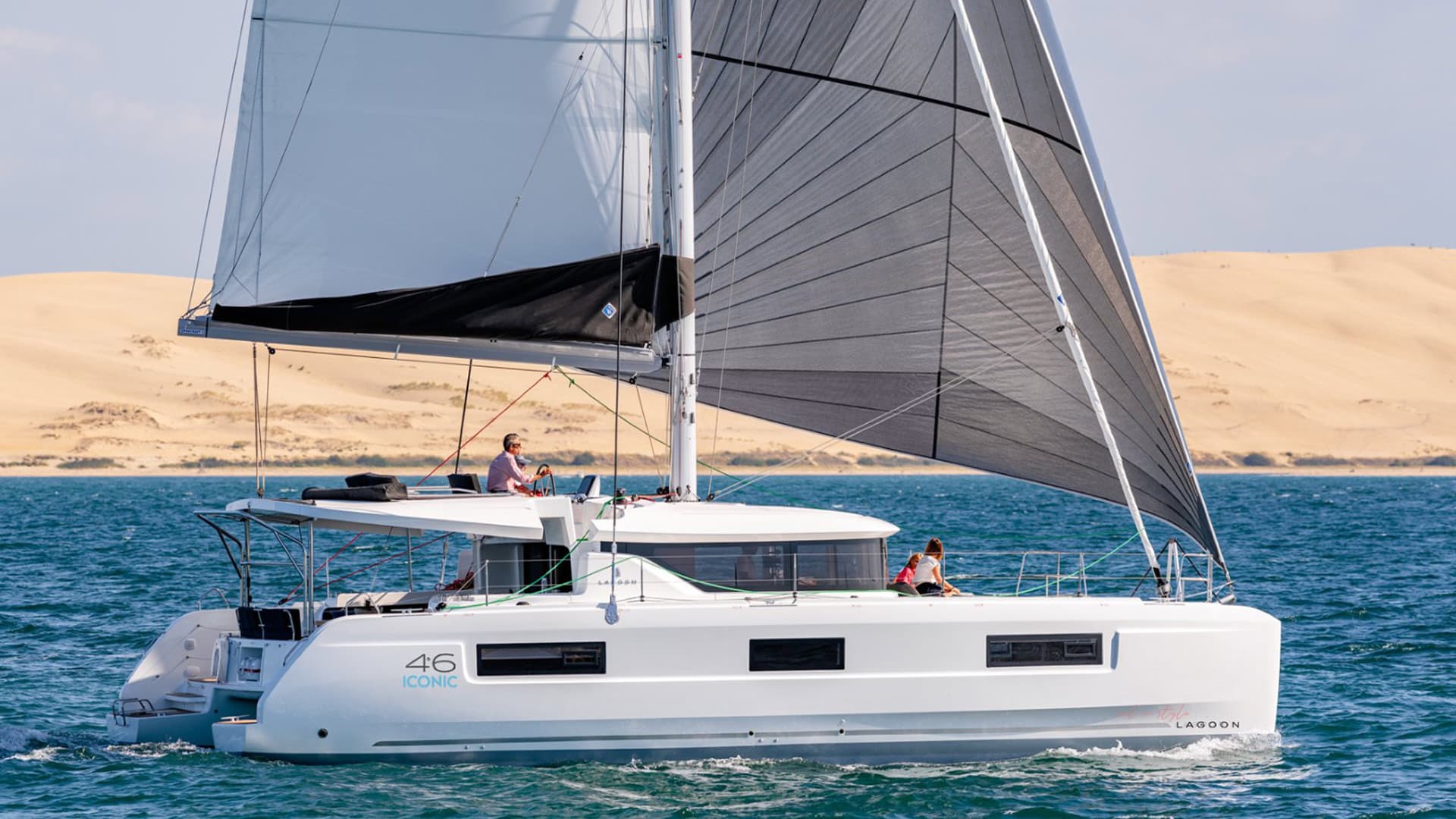 Lagoon 46 en navigation sous voiles